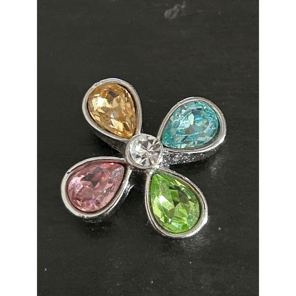 Snap Magnolia and Vine 18mm Women Multicolor Good Crystal Flower Silver Tone
